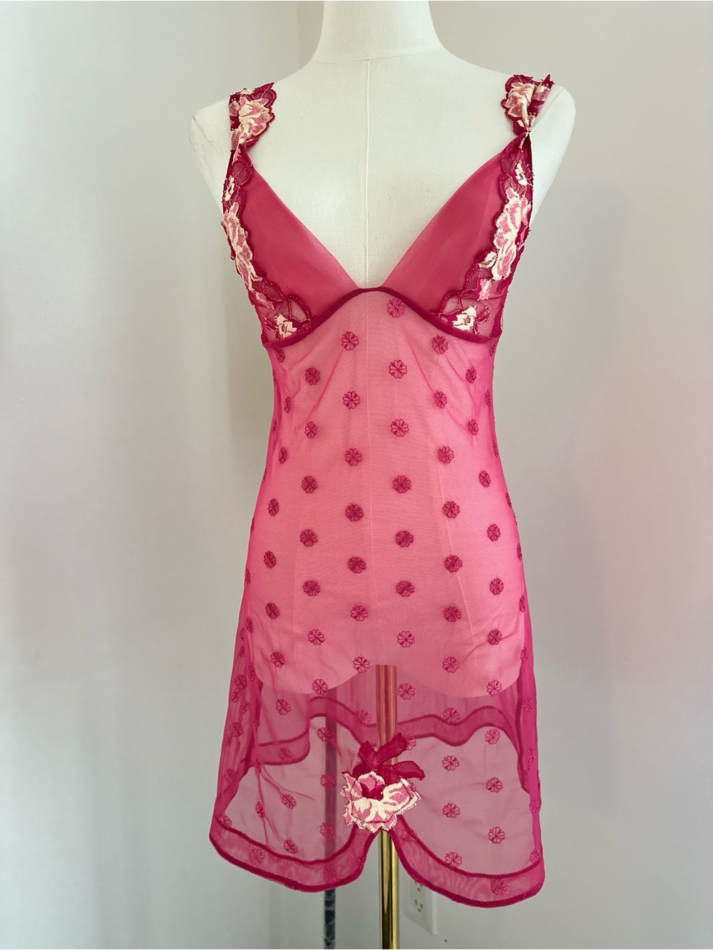 La Perla Fuchsia Sheer Floral-Appliqué Chemise